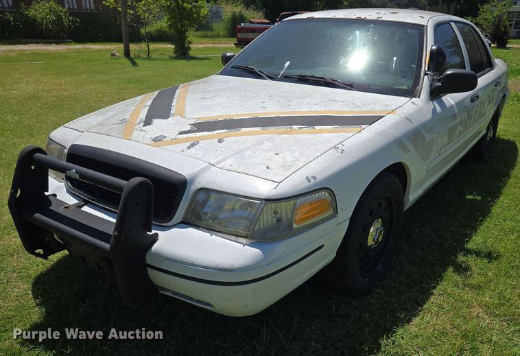 2008 Ford Crown Victoria Police Interceptor  - DY0849