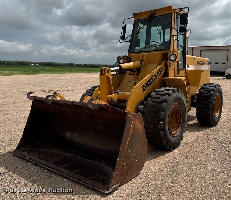 Dresser 520C wheel loader - DZ8711