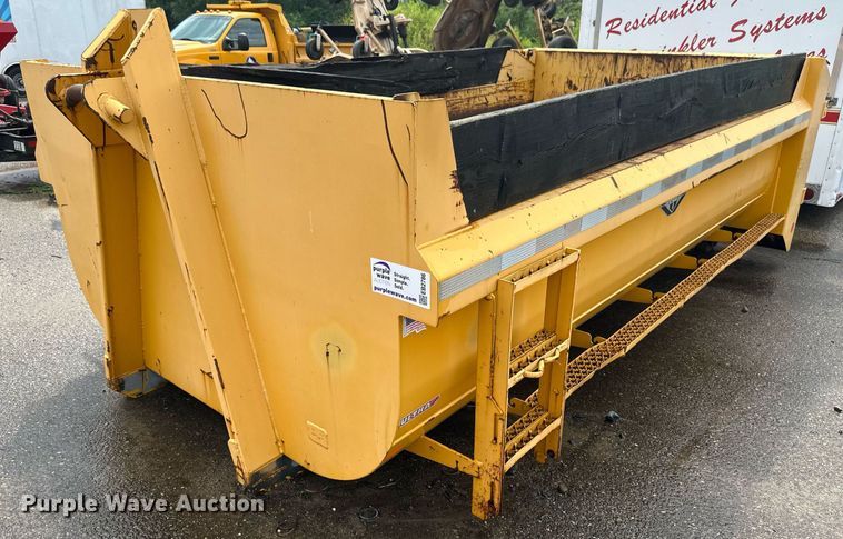J craft hook lift container - EB2786