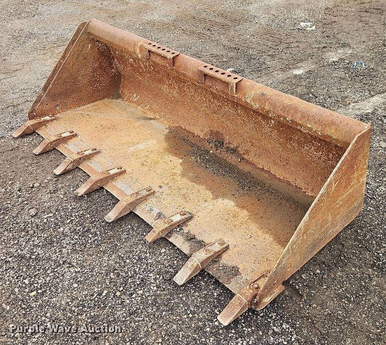 73" W skid steer Bucket - EB8193