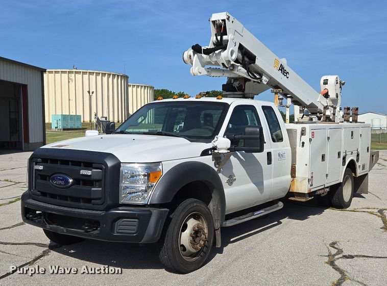 2012 Ford F550 Super Duty XL bucket truck - ED2153