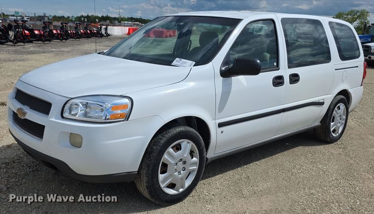 2007 Chevrolet Uplander LS van - EF3612