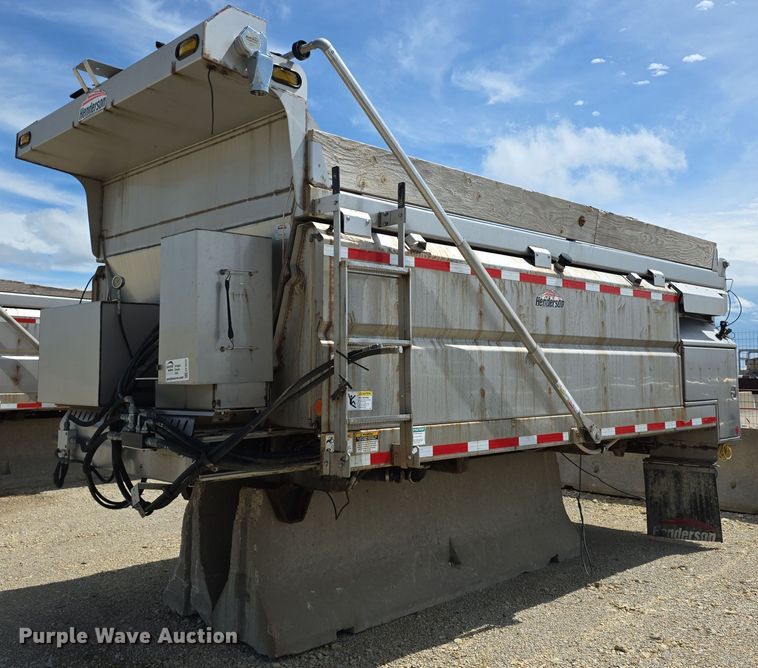 Henderson salt spreader - EF3625