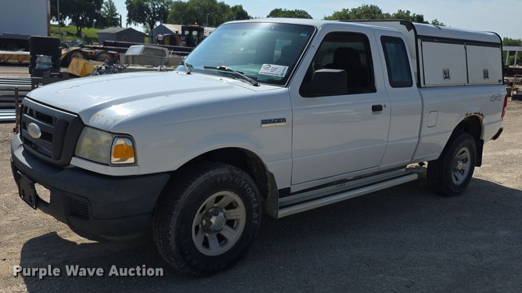 2006 ford Ranger SuperCab pickup truck - EF3645