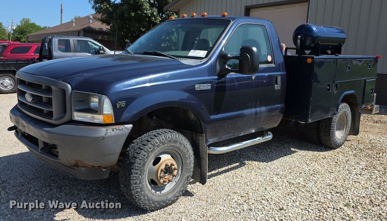 2002 ford F350 Super Duty XL utility bed pickup truck - EF3701