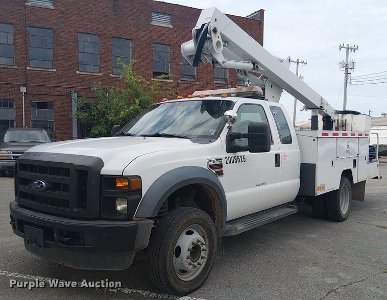 2008 Ford F550 Super Duty bucket truck - EG8575