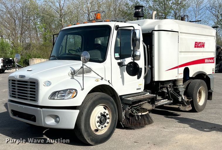 2015 Freightliner Business Class M2 street sweeper truck - EK2966
