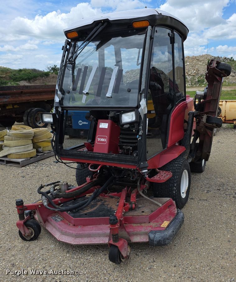 2013 Toro Groundsmaster 4010D lawn mower - EK5392