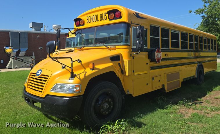 2020 BlueBird Vision school bus - EN8301