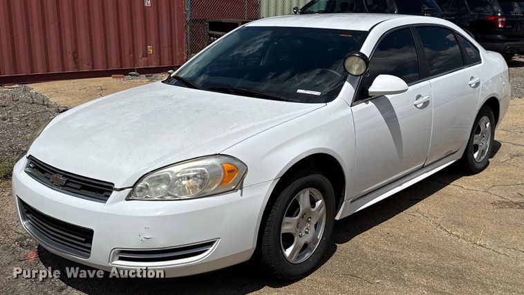 2010 Chevrolet Impala Police Cruiser  - HI9327