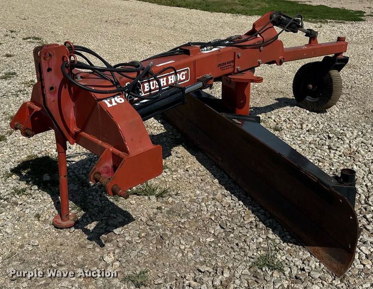 Bush Hog 176-10 three point blade - DJ9679