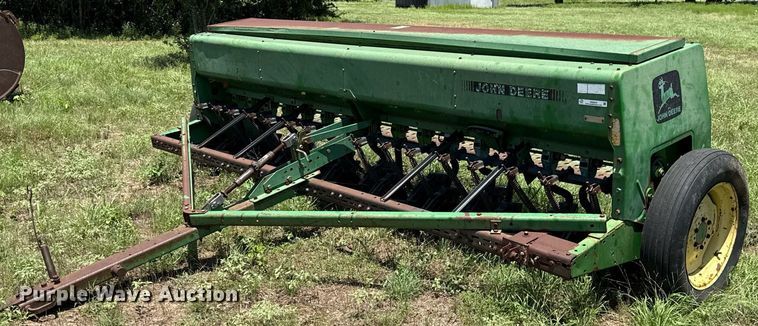 John Deere 450 grain drill - DX5649