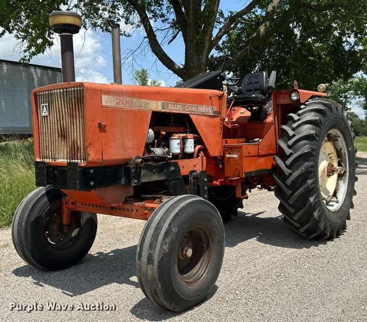 1974 Allis Chalmers 200 Tractor - DY0363