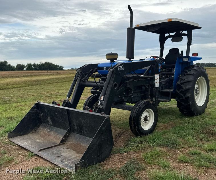 2000 New Holland 5610S tractor - DY0428
