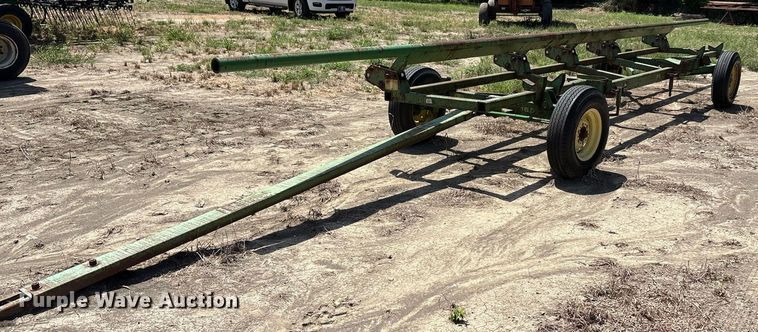 John Deere header trailer - DY0786