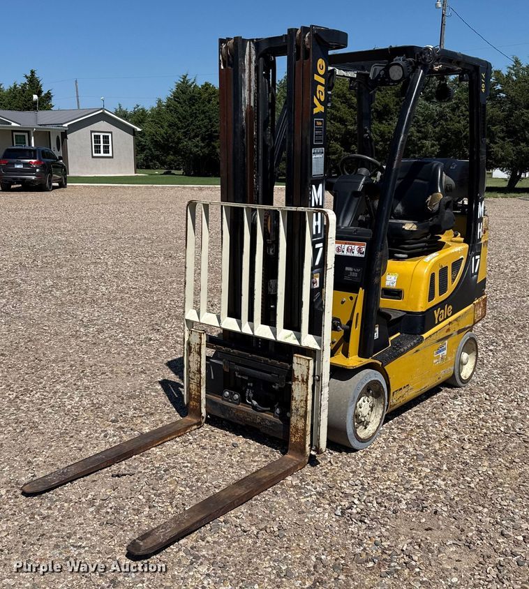 2015 Yale GLC040SVNRSE082 forklift - DZ8786