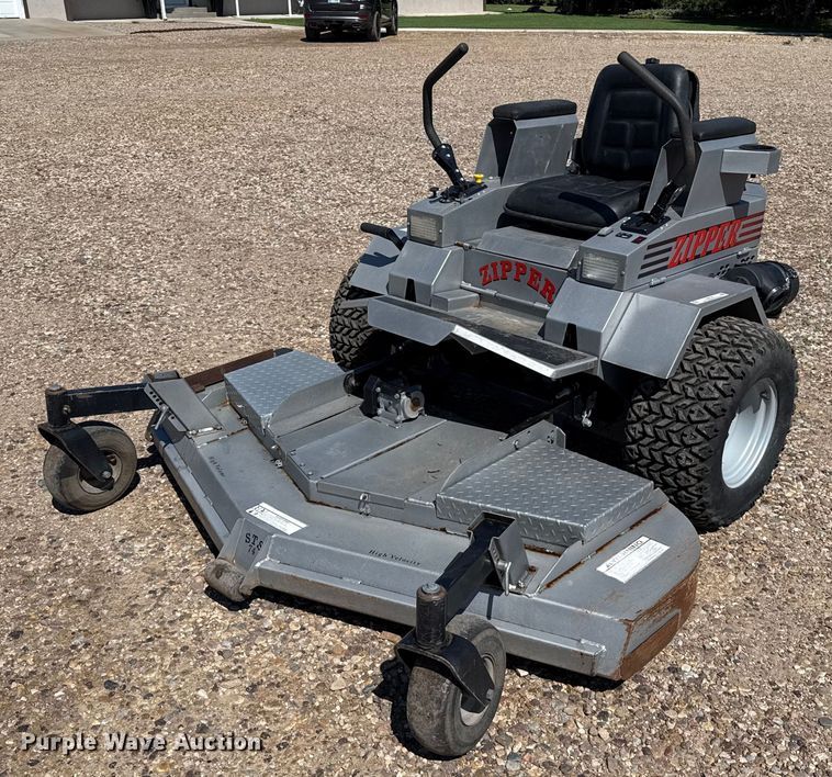 Zipper STS-28 ZTR lawn mower - DZ8795