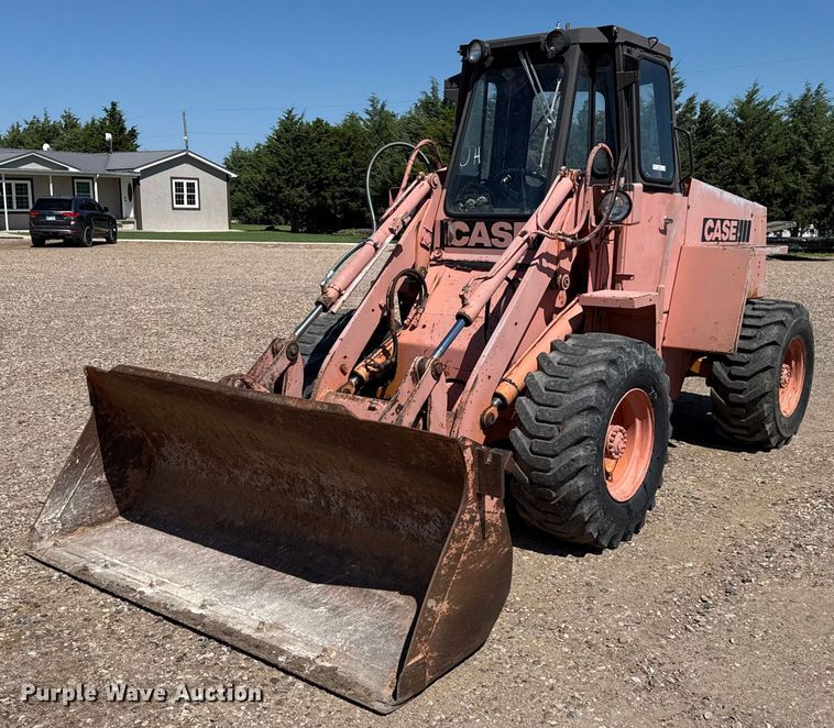 1981 Case W11 wheel loader - DZ8815