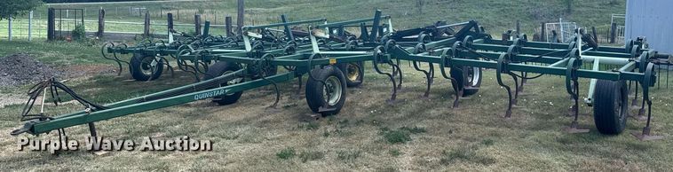 Quinstar 3434 field cultivator - ER2148