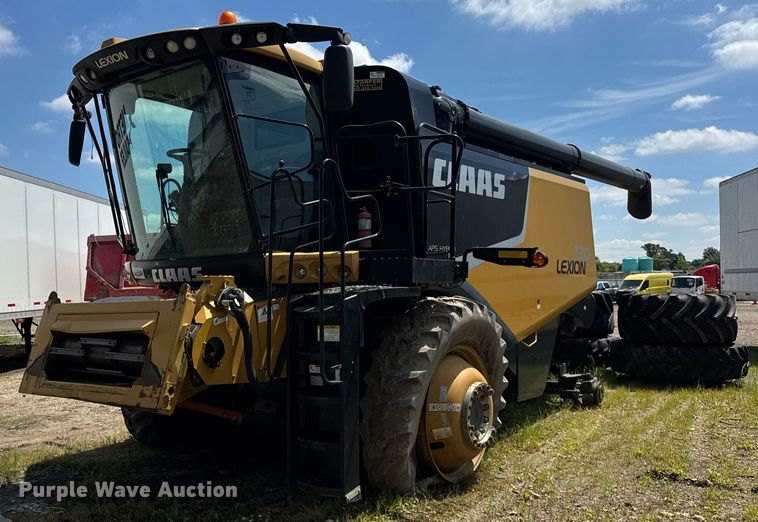 2011 Claas 730 Lexion combine - YA0735