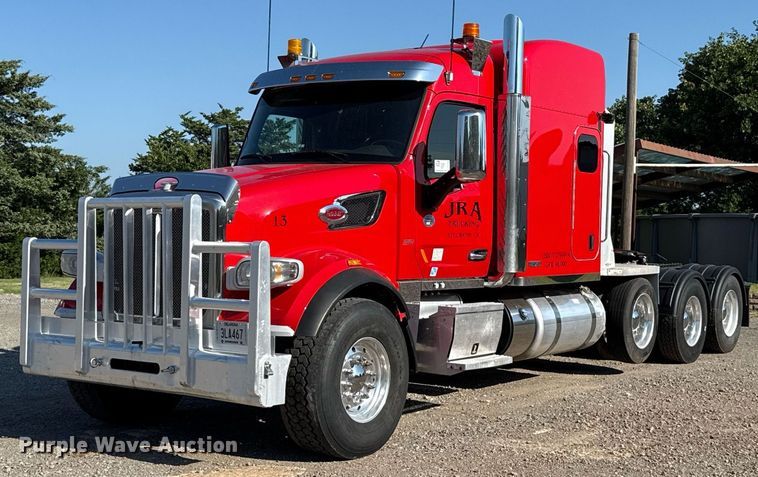 2020 Peterbilt 567 semi truck - DT6708