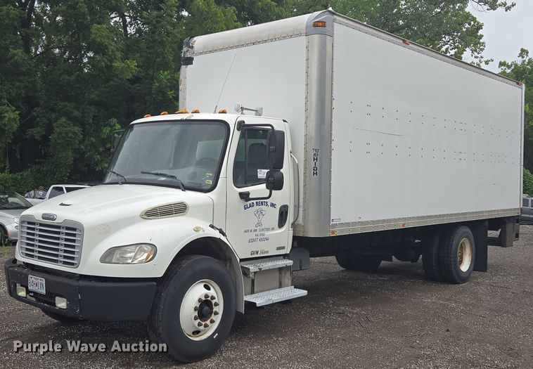 2009 International Business Class M2 box truck - EF1788