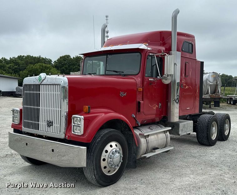 1999 International 9300 semi truck - EM2169
