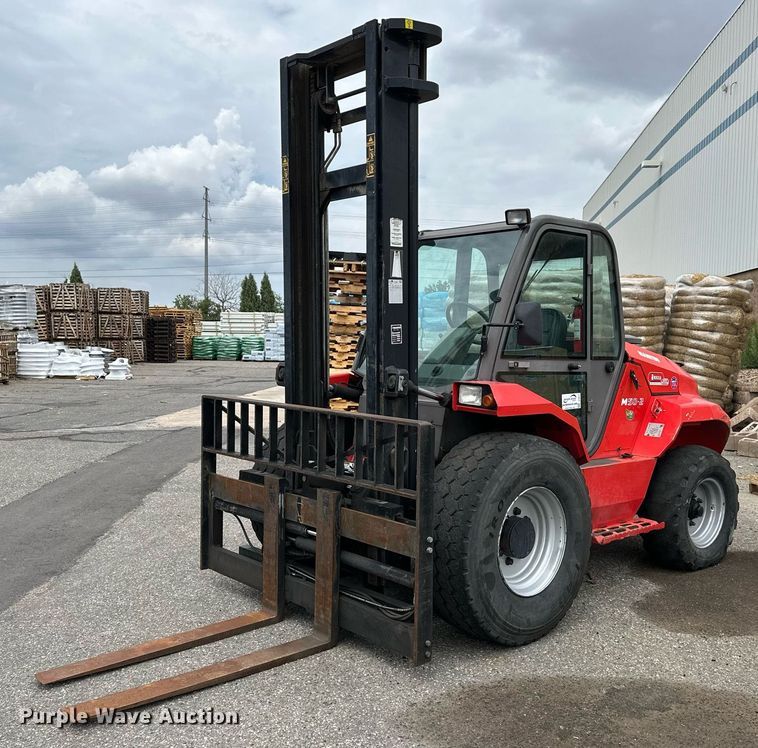 2017 Manitou M50 forklift - DF8624