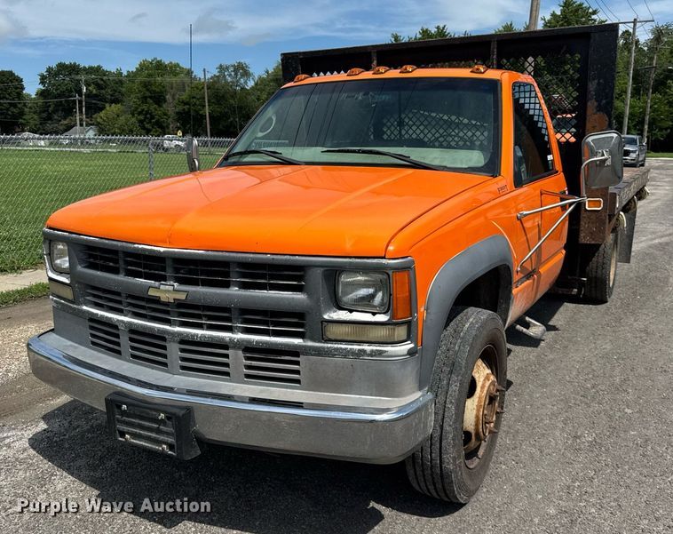 2000 Chevrolet C3500 dump flatbed pickup truck - DJ9659