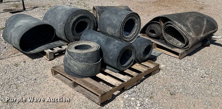 (8) conveyor belts - DW5152
