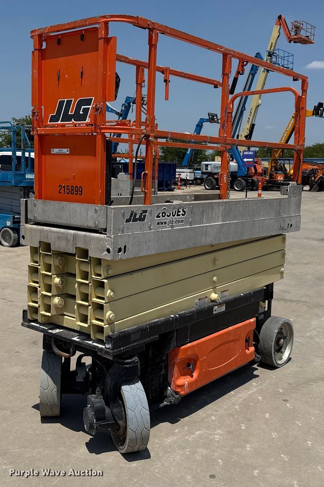 2013 JLG 2630ES scissor lift - DX5679