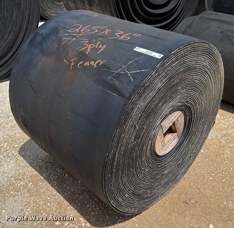 Roll of 3 ply conveyor belt - DX5708
