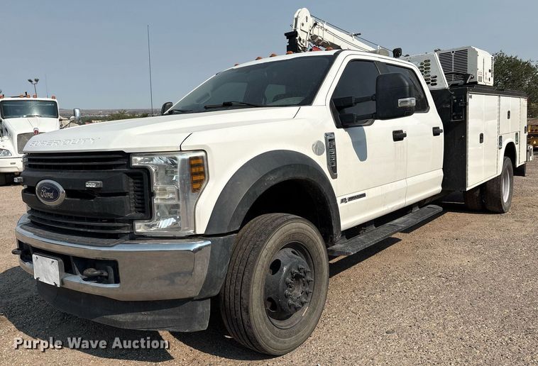 2019 Ford F550 Super Duty XL Crew Cab utility / service truck - DX8018