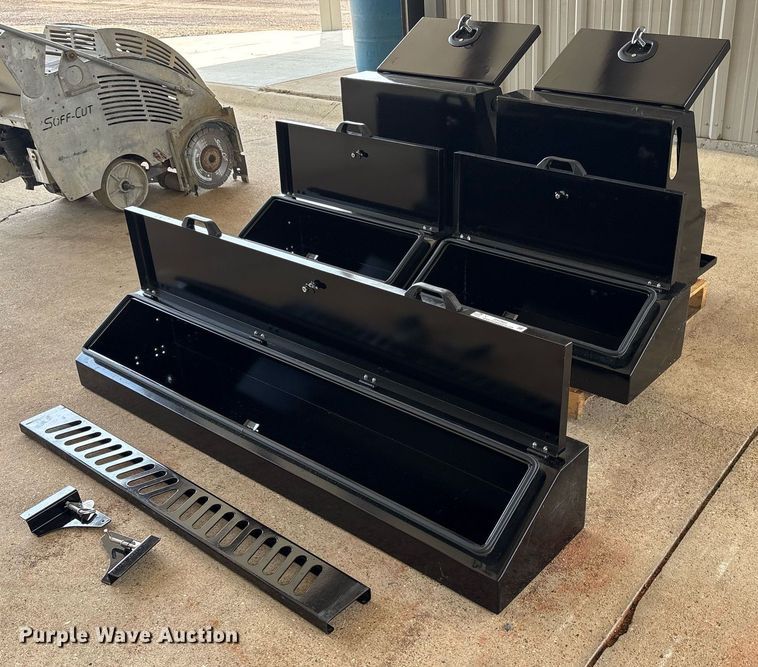 (5) toolboxes - DY0903