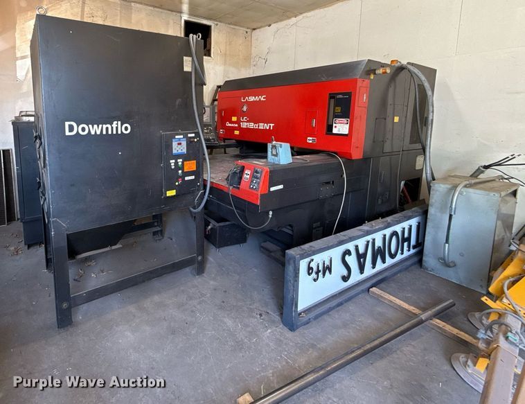 Amada Fanuc AF2000E  CNC cutting system - DZ4215