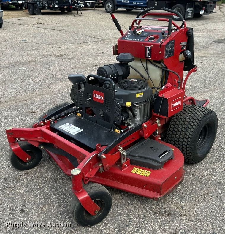 Toro Grandstand ZTR lawn mower - EB2800