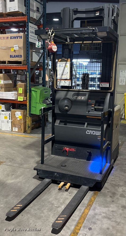 2016 Crown SP3520-30 order picker - EC3766