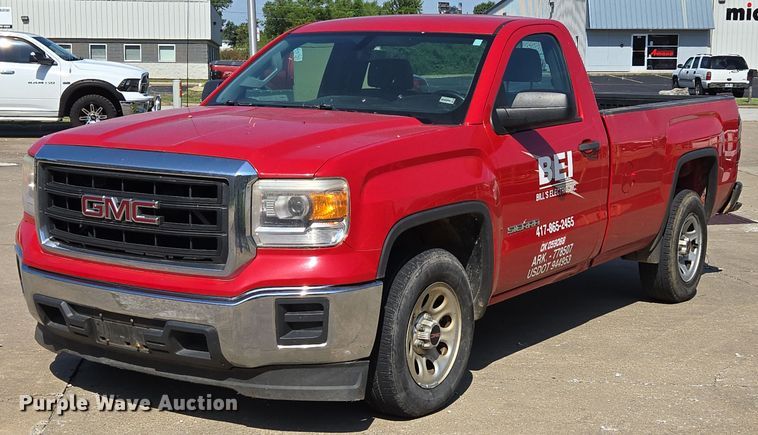 2014 GMC Sierra 1500 pickup truck - ED2166