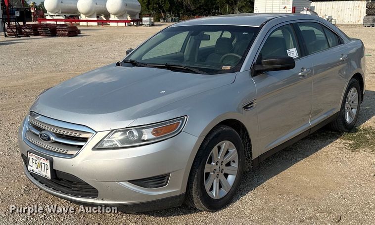 2012 Ford Taurus  - ED4446