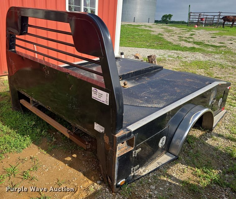 CM Truck Beds 501419 flatbed - EF1800