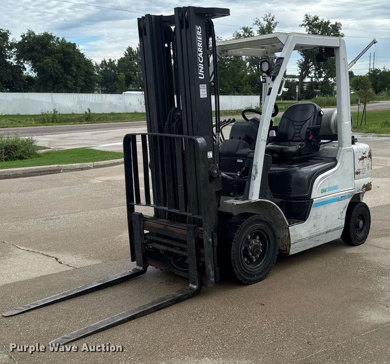 2017 Unicarriers PF50 forklift - EM2191
