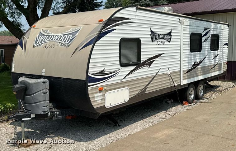 2015 Wildwood X-lite  - EM2228