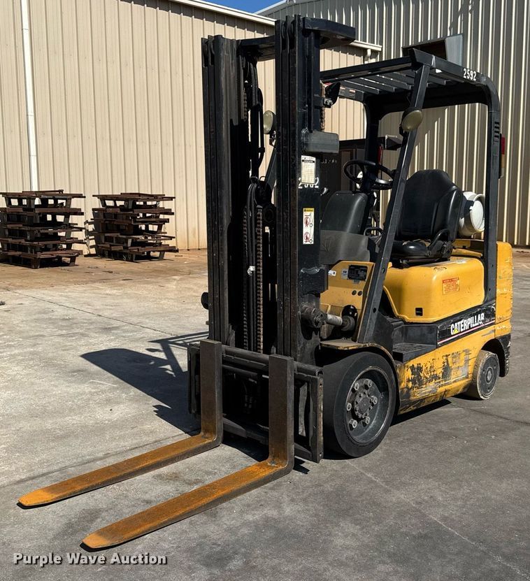 Caterpillar GC25K forklift - EM8005