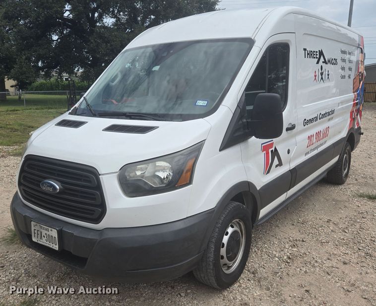 2011 Ford Econoline delivery van - EQ4063