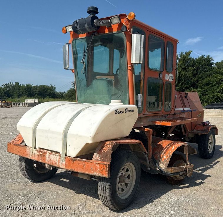 Broce CRT350 broom - DS3837