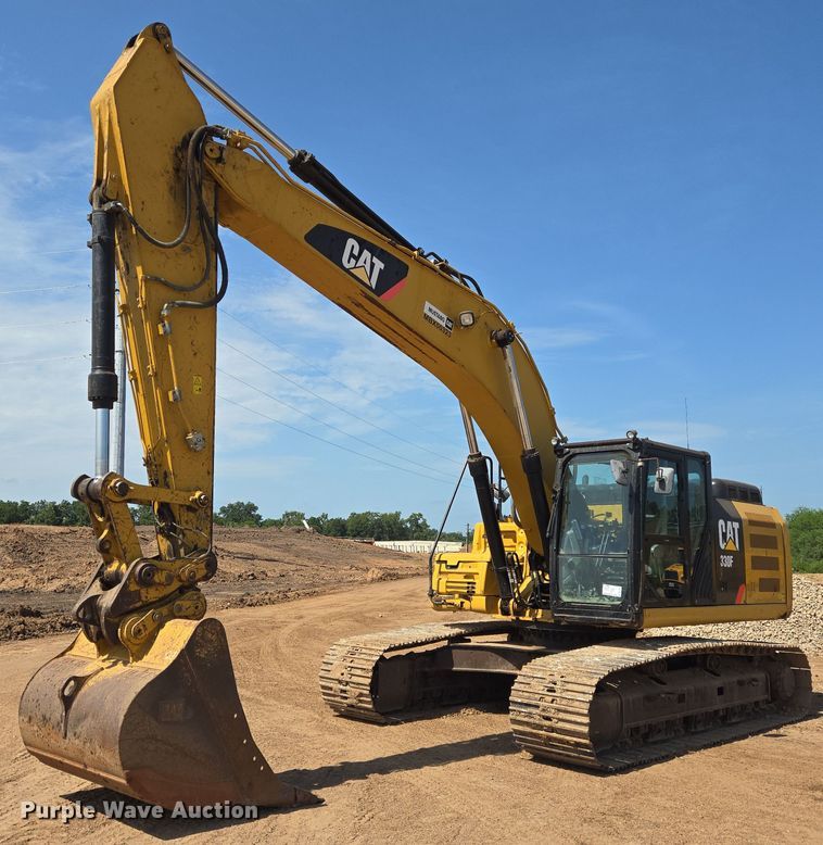 2016 Caterpillar 330FL excavator - DT4952