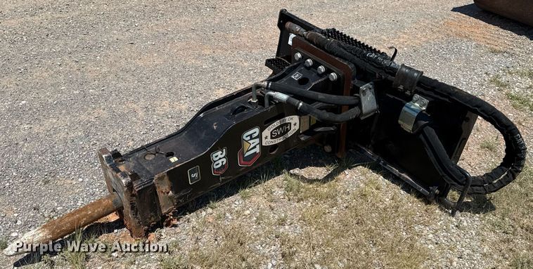 Caterpillar B6 skid steer breaker - DT6726
