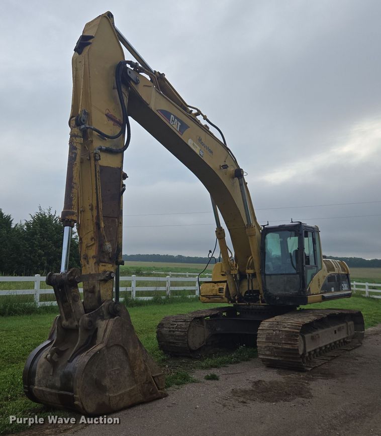 2005 Caterpillar 330CL excavator - DU7825