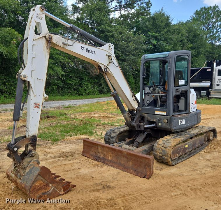2011 Bobcat E50M mini excavator - DU7932
