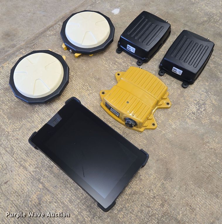 Trimble GPS   - DU7934
